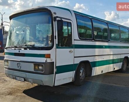 Белый Мерседес О 303, объемом двигателя 10.8 л и пробегом 800 тыс. км за 4700 $, фото 1 на Automoto.ua