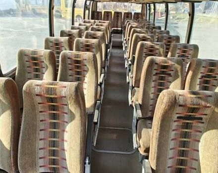 Белый Мерседес О 303, объемом двигателя 10.8 л и пробегом 800 тыс. км за 4700 $, фото 8 на Automoto.ua