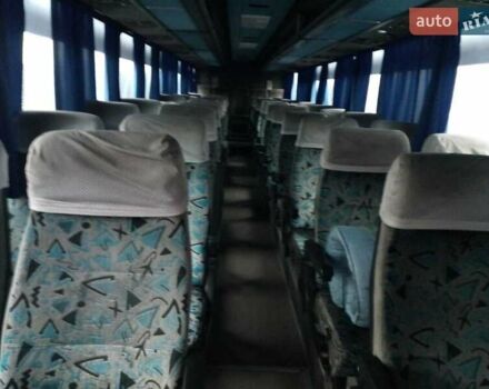 Белый Мерседес О 303, объемом двигателя 14.85 л и пробегом 500 тыс. км за 4000 $, фото 4 на Automoto.ua