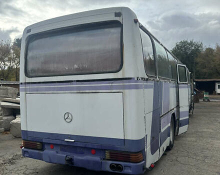 Синий Мерседес О 303, объемом двигателя 14.6 л и пробегом 999 тыс. км за 4500 $, фото 2 на Automoto.ua