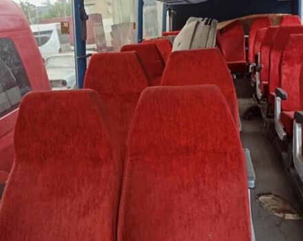 Білий Мерседес О 309, об'ємом двигуна 5.64 л та пробігом 100 тис. км за 5200 $, фото 7 на Automoto.ua