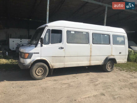 Мерседес O 325 1995 в Красилове на Automoto.ua Белый Мерседес O 325, объемом двигателя 2.87 л и пробегом 300 тыс. км за 1900 $, фото 1 на Automoto.ua