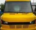 Желтый Мерседес O 325, объемом двигателя 2.3 л и пробегом 500 тыс. км за 6500 $, фото 1 на Automoto.ua