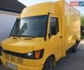 Желтый Мерседес O 325, объемом двигателя 2.3 л и пробегом 500 тыс. км за 6500 $, фото 3 на Automoto.ua