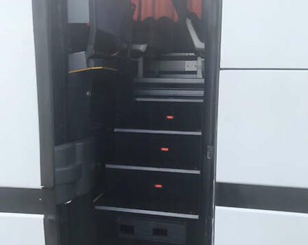 Белый Мерседес О 403, объемом двигателя 14.6 л и пробегом 800 тыс. км за 17675 $, фото 20 на Automoto.ua