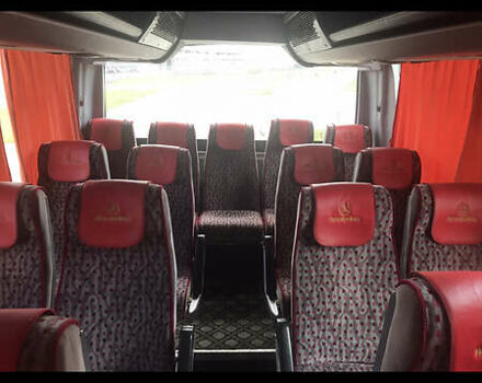 Белый Мерседес О 403, объемом двигателя 14.6 л и пробегом 800 тыс. км за 17675 $, фото 18 на Automoto.ua