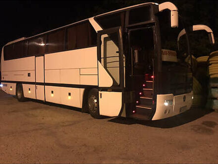 Білий Мерседес О 403, об'ємом двигуна 14.6 л та пробігом 800 тис. км за 17675 $, фото 1 на Automoto.ua