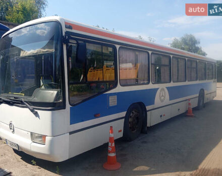 Белый Мерседес О 404, объемом двигателя 11.97 л и пробегом 600 тыс. км за 6000 $, фото 2 на Automoto.ua