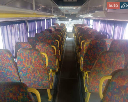 Белый Мерседес О 404, объемом двигателя 11.97 л и пробегом 600 тыс. км за 6000 $, фото 7 на Automoto.ua