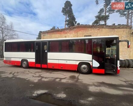 Белый Мерседес О 408, объемом двигателя 12 л и пробегом 715 тыс. км за 22000 $, фото 5 на Automoto.ua
