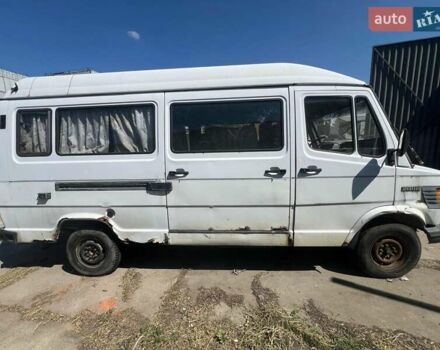 Білий Мерседес О 408, об'ємом двигуна 2.3 л та пробігом 203 тис. км за 1500 $, фото 4 на Automoto.ua