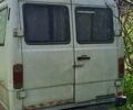 Мерседес О 408, объемом двигателя 0 л и пробегом 870 тыс. км за 2500 $, фото 4 на Automoto.ua