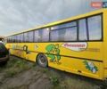 Желтый Мерседес О 408, объемом двигателя 11.97 л и пробегом 4 тыс. км за 4500 $, фото 2 на Automoto.ua