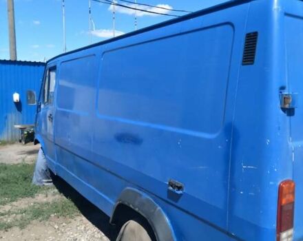 Синий Мерседес О 408, объемом двигателя 2.9 л и пробегом 600 тыс. км за 3500 $, фото 1 на Automoto.ua