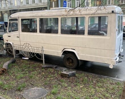 Белый Мерседес Р-Класс, объемом двигателя 4 л и пробегом 600 тыс. км за 3000 $, фото 3 на Automoto.ua