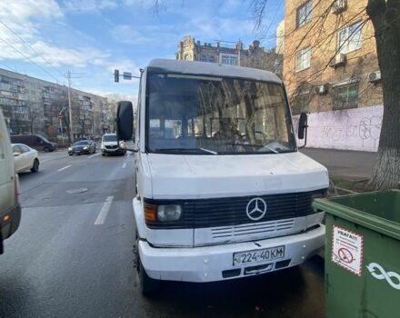 Белый Мерседес Р-Класс, объемом двигателя 4 л и пробегом 600 тыс. км за 3000 $, фото 1 на Automoto.ua