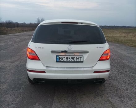 Білий Мерседес Р-Клас, об'ємом двигуна 2.99 л та пробігом 230 тис. км за 14700 $, фото 5 на Automoto.ua