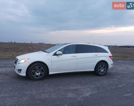 Білий Мерседес Р-Клас, об'ємом двигуна 2.99 л та пробігом 230 тис. км за 14700 $, фото 6 на Automoto.ua