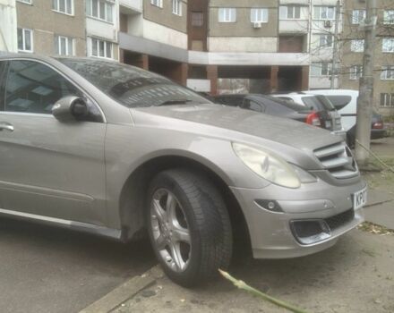 Бежевий Мерседес Р-Клас, об'ємом двигуна 3.2 л та пробігом 214 тис. км за 2899 $, фото 2 на Automoto.ua