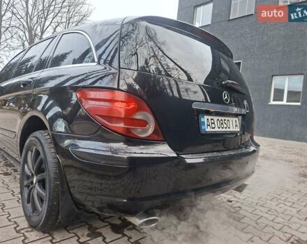 Чорний Мерседес Р-Клас, об'ємом двигуна 5 л та пробігом 320 тис. км за 7444 $, фото 9 на Automoto.ua