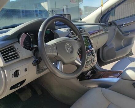 Мерседес Р-Класс 2005 в Хмельнике на Automoto.ua Черный Мерседес Р-Класс, объемом двигателя 5 л и пробегом 294 тыс. км за 8500 $, фото 19 на Automoto.ua