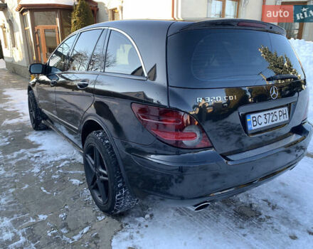 Чорний Мерседес Р-Клас, об'ємом двигуна 2.99 л та пробігом 248 тис. км за 8800 $, фото 5 на Automoto.ua