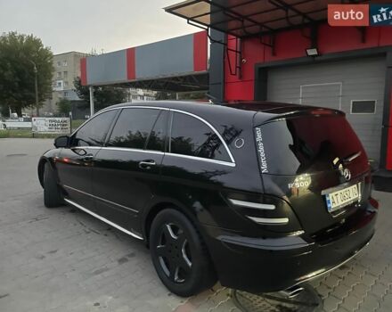 Чорний Мерседес Р-Клас, об'ємом двигуна 4.97 л та пробігом 190 тис. км за 8333 $, фото 4 на Automoto.ua