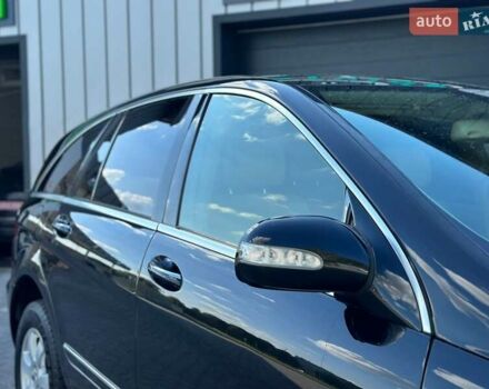 Черный Мерседес Р-Класс, объемом двигателя 2.99 л и пробегом 423 тыс. км за 8400 $, фото 11 на Automoto.ua