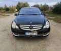Чорний Мерседес Р-Клас, об'ємом двигуна 4.97 л та пробігом 299 тис. км за 7999 $, фото 1 на Automoto.ua