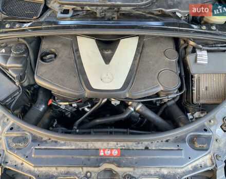 Чорний Мерседес Р-Клас, об'ємом двигуна 2.99 л та пробігом 248 тис. км за 8300 $, фото 14 на Automoto.ua