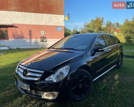 Черный Мерседес Р-Класс, объемом двигателя 4.97 л и пробегом 190 тыс. км за 8333 $, фото 13 на Automoto.ua
