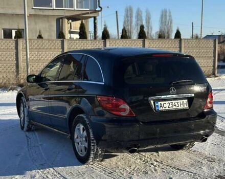 Чорний Мерседес Р-Клас, об'ємом двигуна 3 л та пробігом 424 тис. км за 8150 $, фото 10 на Automoto.ua