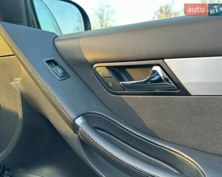 Черный Мерседес Р-Класс, объемом двигателя 3.5 л и пробегом 270 тыс. км за 6300 $, фото 37 на Automoto.ua