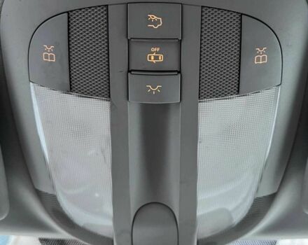 Черный Мерседес Р-Класс, объемом двигателя 3.2 л и пробегом 330 тыс. км за 6023 $, фото 15 на Automoto.ua