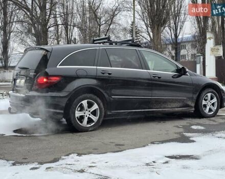 Черный Мерседес Р-Класс, объемом двигателя 3 л и пробегом 205 тыс. км за 7900 $, фото 4 на Automoto.ua