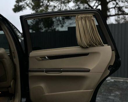 Чорний Мерседес Р-Клас, об'ємом двигуна 5 л та пробігом 134 тис. км за 6999 $, фото 12 на Automoto.ua