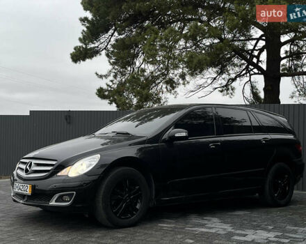 Чорний Мерседес Р-Клас, об'ємом двигуна 5 л та пробігом 134 тис. км за 6999 $, фото 2 на Automoto.ua