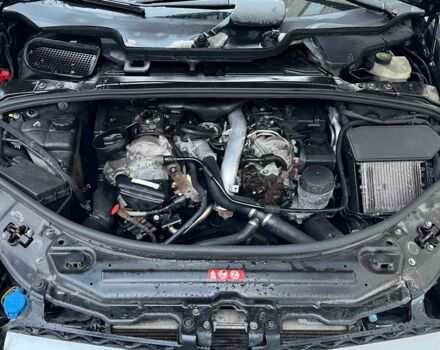 Черный Мерседес Р-Класс, объемом двигателя 3.2 л и пробегом 330 тыс. км за 5766 $, фото 16 на Automoto.ua