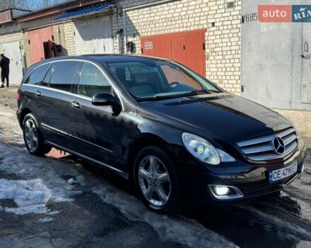 Черный Мерседес Р-Класс, объемом двигателя 3.5 л и пробегом 310 тыс. км за 10750 $, фото 8 на Automoto.ua