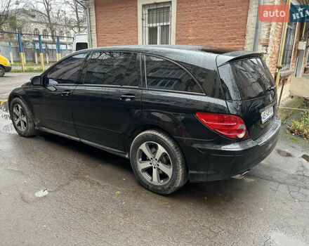 Черный Мерседес Р-Класс, объемом двигателя 3.5 л и пробегом 175 тыс. км за 5700 $, фото 1 на Automoto.ua