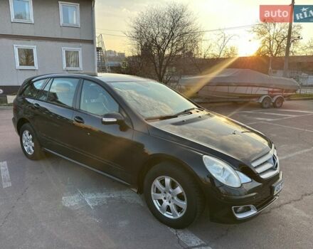 Черный Мерседес Р-Класс, объемом двигателя 3.5 л и пробегом 270 тыс. км за 6300 $, фото 10 на Automoto.ua