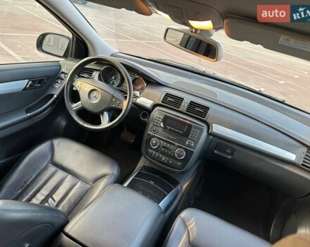 Чорний Мерседес Р-Клас, об'ємом двигуна 3.5 л та пробігом 270 тис. км за 6900 $, фото 41 на Automoto.ua