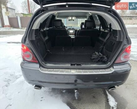 Черный Мерседес Р-Класс, объемом двигателя 3 л и пробегом 205 тыс. км за 7900 $, фото 12 на Automoto.ua