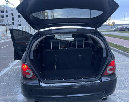 Черный Мерседес Р-Класс, объемом двигателя 3.5 л и пробегом 176 тыс. км за 6200 $, фото 21 на Automoto.ua