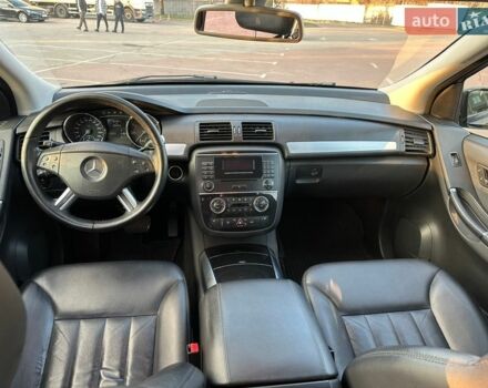 Черный Мерседес Р-Класс, объемом двигателя 3.5 л и пробегом 270 тыс. км за 6300 $, фото 22 на Automoto.ua