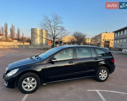 Черный Мерседес Р-Класс, объемом двигателя 3.5 л и пробегом 270 тыс. км за 6300 $, фото 2 на Automoto.ua