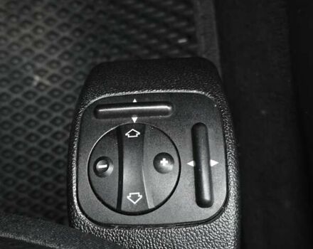 Черный Мерседес Р-Класс, объемом двигателя 3 л и пробегом 205 тыс. км за 7900 $, фото 50 на Automoto.ua