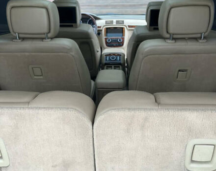 Черный Мерседес Р-Класс, объемом двигателя 3.5 л и пробегом 300 тыс. км за 7500 $, фото 12 на Automoto.ua