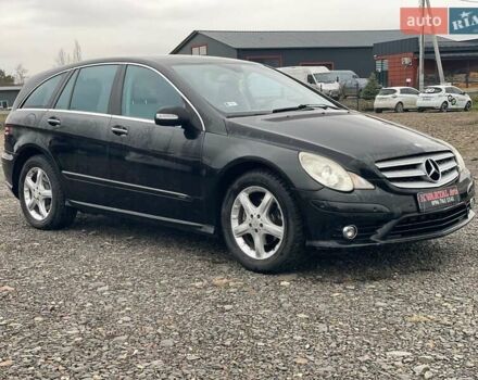 Чорний Мерседес Р-Клас, об'ємом двигуна 3 л та пробігом 299 тис. км за 7799 $, фото 3 на Automoto.ua