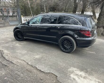 Черный Мерседес Р-Класс, объемом двигателя 3 л и пробегом 340 тыс. км за 10700 $, фото 1 на Automoto.ua